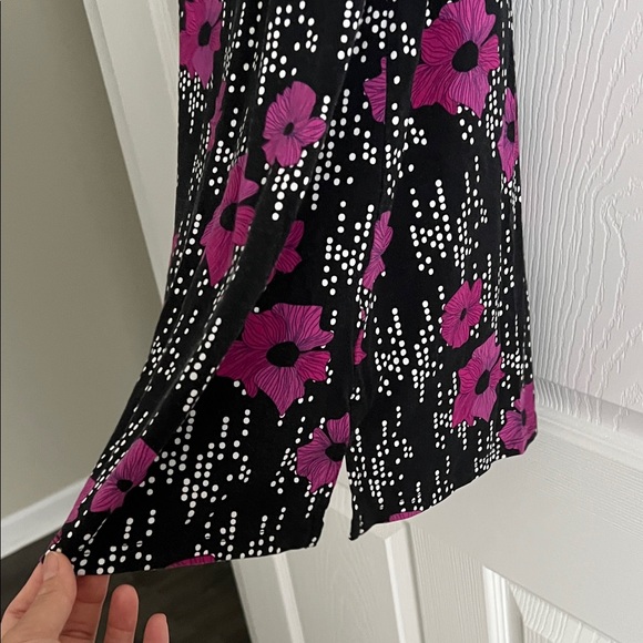 Fighting Eel Floral Black and Purple Sleeveless Dress - Picture 7 of 8